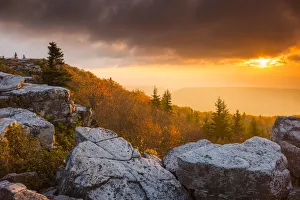 Bear Rocks at Sunrise, Dolly Sods Wilderness, West Virginia, USA Bear Rocks at Sunrise, Dolly Sods Wilderness, West Virginia, USA