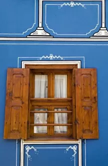 Images Dated 3rd July 2004: Blue house, Koprivshtitsa, Bulgaria
