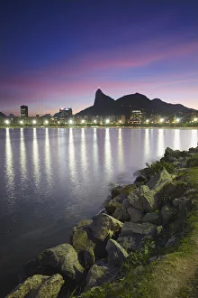 Botafogo Bay and Christ the Redeemer statue (Cristo Redentor), Rio de Janeiro, Brazil Botafogo Bay and Christ the Redeemer statue (Cristo Redentor), Rio de Janeiro, Brazil