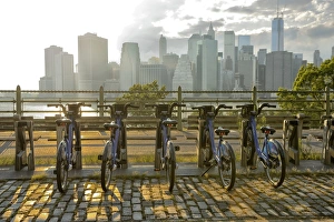 Brooklyn Promenade, Brooklyn, New York, USA Brooklyn Promenade, Brooklyn, New York, USA