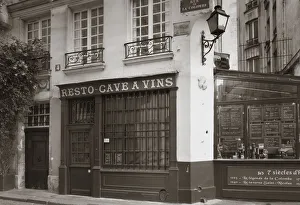 Cafe/Brasserie, Ile de la Cite, Paris, France Cafe/Brasserie, Ile de la Cite, Paris, France