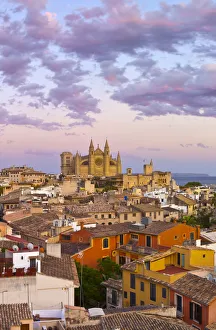 Cathedral La Seu and old town rooftops, Palma de Mallorca, Mallorca, Balearic Islands Cathedral La Seu and old town rooftops, Palma de Mallorca, Mallorca, Balearic Islands