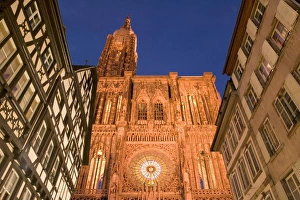 Cathedrale Notre Dame, Strasbourg, Alsace, France Cathedrale Notre Dame, Strasbourg, Alsace, France