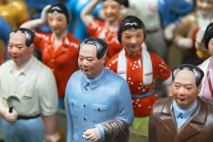 Chairman Mao model souvenirs at Cat Street anitques market, Sheung Wan, Hong Kong Island Chairman Mao model souvenirs at Cat Street anitques market, Sheung Wan, Hong Kong Island