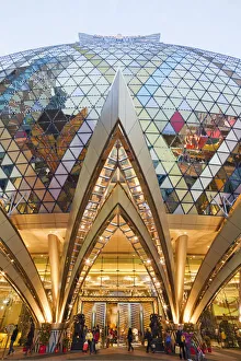 China, Macau, Grand Lisboa and Casino Lisboa Hotel and Casino Entrance China, Macau, Grand Lisboa and Casino Lisboa Hotel and Casino Entrance