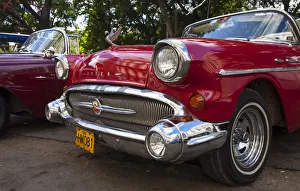 Classic American Car (Buick), Havana, Cuba Classic American Car (Buick), Havana, Cuba