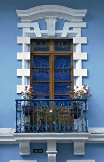 Colourful colonial architecture, Quito, Ecuador Colourful colonial architecture, Quito, Ecuador