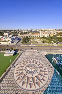 The Compass pavement, Mosteiro dos Jeronimos, a UNESCO World Heritage Site The Compass pavement, Mosteiro dos Jeronimos, a UNESCO World Heritage Site