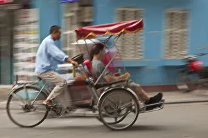 Cyclo ride, Old Quarter, Hanoi, Vietnam Cyclo ride, Old Quarter, Hanoi, Vietnam