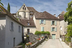 France, Midi-Pyrenees, Lot, Creyysse, the church and old buildings in the village of France, Midi-Pyrenees, Lot, Creyysse, the church and old buildings in the village of
