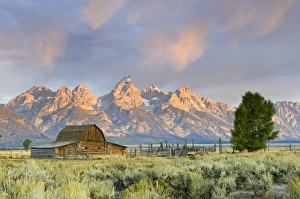 Historic Barn on Mormon Row and Teton Mountain Range Historic Barn on Mormon Row and Teton Mountain Range