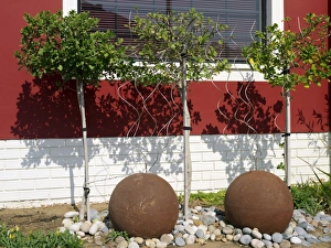 Interesting exterior garden decoration of a fine old Interesting exterior garden decoration of a fine old