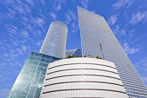 Israel, Tel Aviv, Azrieli Towers, largest business and commercial centre in the Middle Israel, Tel Aviv, Azrieli Towers, largest business and commercial centre in the Middle