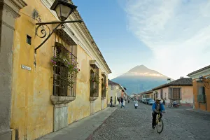 La Antigua Guatemala (Unesco site) and Vulcan de Agua, Guatemala La Antigua Guatemala (Unesco site) and Vulcan de Agua, Guatemala