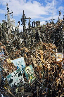 Lithuania, Hill of Crosses (Kryziu Kalnas) Lithuania, Hill of Crosses (Kryziu Kalnas)