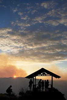 Nicaragua, Masaya, Park National Volcan Masaya, Santiago crater, Tourists view volcanic Nicaragua, Masaya, Park National Volcan Masaya, Santiago crater, Tourists view volcanic