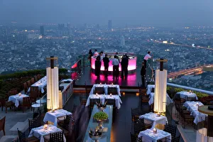 Open air-bar Sirocco Sky Bar and Bangkok in the evening, State Tower, 247 m Open air-bar Sirocco Sky Bar and Bangkok in the evening, State Tower, 247 m