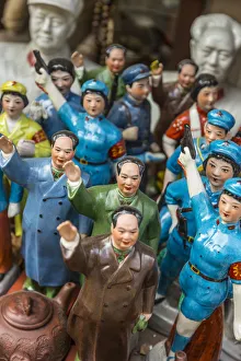 Porcelain figurines, Dongtai Road Antiques Market, Shanghai, China Porcelain figurines, Dongtai Road Antiques Market, Shanghai, China