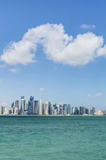 Qatar, Doha, new skyline of the West Bay central financial district of Doha Qatar, Doha, new skyline of the West Bay central financial district of Doha
