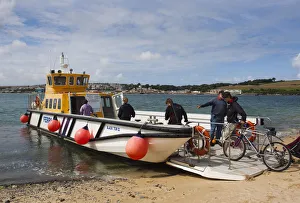 Rock to Padstow ferry, Cornwall, England Rock to Padstow ferry, Cornwall, England