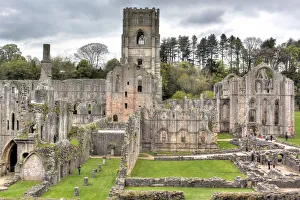 Ruins of Fountains Abbey, Studley Royal Park, North Yorkshire, England, UK Ruins of Fountains Abbey, Studley Royal Park, North Yorkshire, England, UK