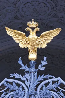 Russia, St. Petersburg, Dvortsovaya Square, double-headed eagle, symbol of Imperial Russia, St. Petersburg, Dvortsovaya Square, double-headed eagle, symbol of Imperial