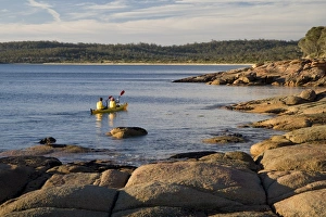 Sea kayakers in Coles Bay on the Freycinet Sea kayakers in Coles Bay on the Freycinet