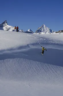 Skier, Freerider, Zermatt, Valais, Switzerland (MR) Skier, Freerider, Zermatt, Valais, Switzerland (MR)