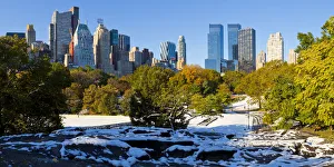 Skyline of Uptown Manhattan and Central Park, New York City, New York, USA Skyline of Uptown Manhattan and Central Park, New York City, New York, USA