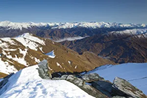 Snow Capped Mountain Range, Coronet Peak, Queenstown, Central Otago, South Island Snow Capped Mountain Range, Coronet Peak, Queenstown, Central Otago, South Island