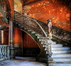 Staircase in the old building/ entrance to La Guarida restaurant, Havana, Cuba, Caribbean Staircase in the old building/ entrance to La Guarida restaurant, Havana, Cuba, Caribbean