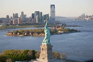 Statue of Liberty (Jersey City, Hudson River, Ellis Island and Manhattan behind) Statue of Liberty (Jersey City, Hudson River, Ellis Island and Manhattan behind)