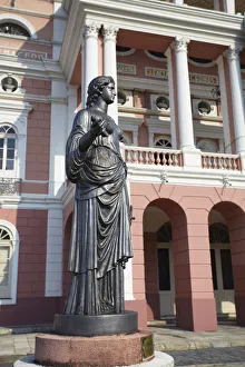 Statue outside Teatro Amazonas (Opera House), Manaus, Amazonas, Brazil Statue outside Teatro Amazonas (Opera House), Manaus, Amazonas, Brazil