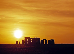 Wiltshire Tourist Attractions Prints: Stonehenge