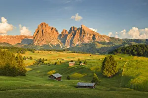Sunset on Alpe di Siusi/Seiser Alm, Sassolungo and Sassopiatto Dolomites, South Tyrol Sunset on Alpe di Siusi/Seiser Alm, Sassolungo and Sassopiatto Dolomites, South Tyrol