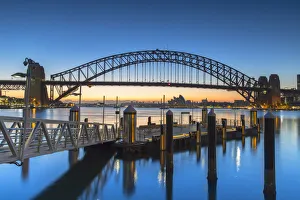Sydney Harbour Bridge at dawn, Sydney, New South Wales, Australia Sydney Harbour Bridge at dawn, Sydney, New South Wales, Australia