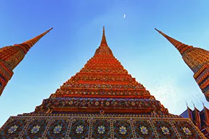 Thailand, bangkok, Chedis at Wat Pho, Dusk Thailand, bangkok, Chedis at Wat Pho, Dusk