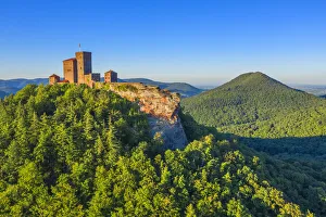 Trifels near Annweiler, Palatinate forest, Rhineland-Palatinate, Germany Trifels near Annweiler, Palatinate forest, Rhineland-Palatinate, Germany