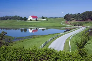 USA, Alabama, Warrior, Barn, Red Roof, Farm, Lake USA, Alabama, Warrior, Barn, Red Roof, Farm, Lake