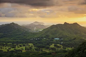 USA, Hawaii, Oahu, Nuuanu Pali Lookout USA, Hawaii, Oahu, Nuuanu Pali Lookout