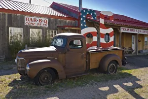 USA, Texas, Route 66, Adrian (mid-point of Route 66) USA, Texas, Route 66, Adrian (mid-point of Route 66)