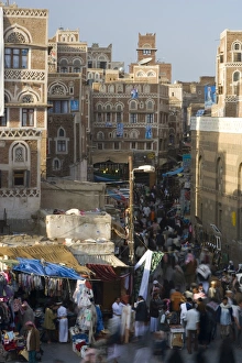 Images Dated 2006 November: Print of Bazaar Scene in Sana'a, Yemen