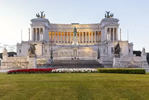Altare Della Patria Collection: View of the Vittoriano monument, called also Altare della Patria in Venezia square