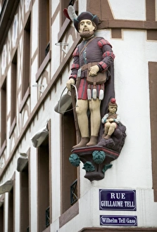 William Tell Statue, Mulhouse, Alsace, France William Tell Statue, Mulhouse, Alsace, France