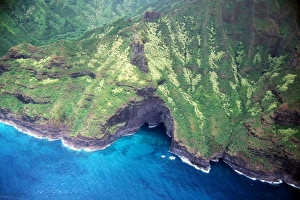 Napali coast, aerial. Kauai, Hawaii (N. Pacific) Napali coast, aerial. Kauai, Hawaii (N. Pacific)