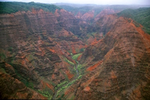 Waimea canyon, Kauai, Hawaii (N. Pacific) (rr) Waimea canyon, Kauai, Hawaii (N. Pacific) (rr)