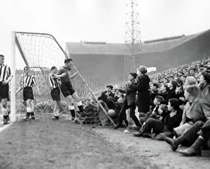 FA Cup - Fourth Round - Millwall v Newcastle United - The Den FA Cup - Fourth Round - Millwall v Newcastle United - The Den