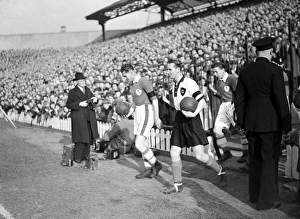 Soccer - Football League Division Three South - Millwall v Notts County Soccer - Football League Division Three South - Millwall v Notts County