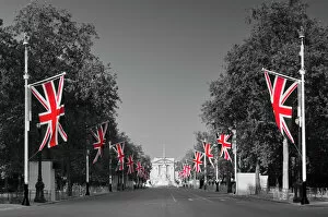 Union Jacks - Flags Collection: London, Buckingham Palace, Royal Wedding