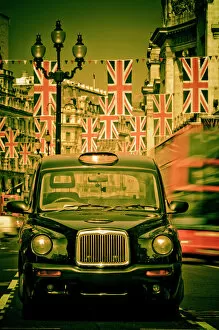 Union Jacks - Flags Collection: UK. London. Regent Street. Union Jack decorations for Royal Wedding